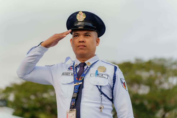 Security guard saluting – Gervasio Group of Companies (GGC)